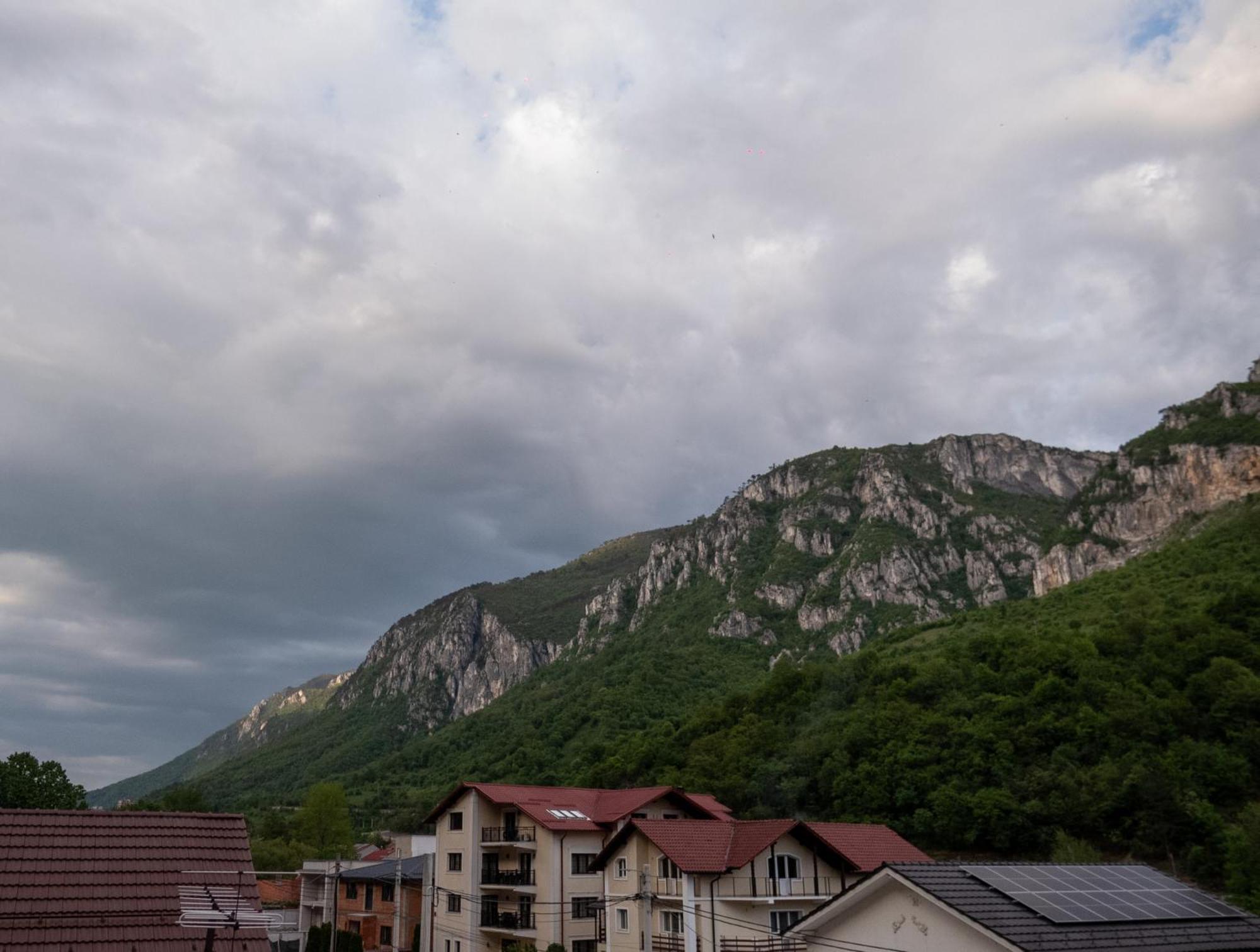 Guesthouse Magic Băile Herculane Extérieur photo
