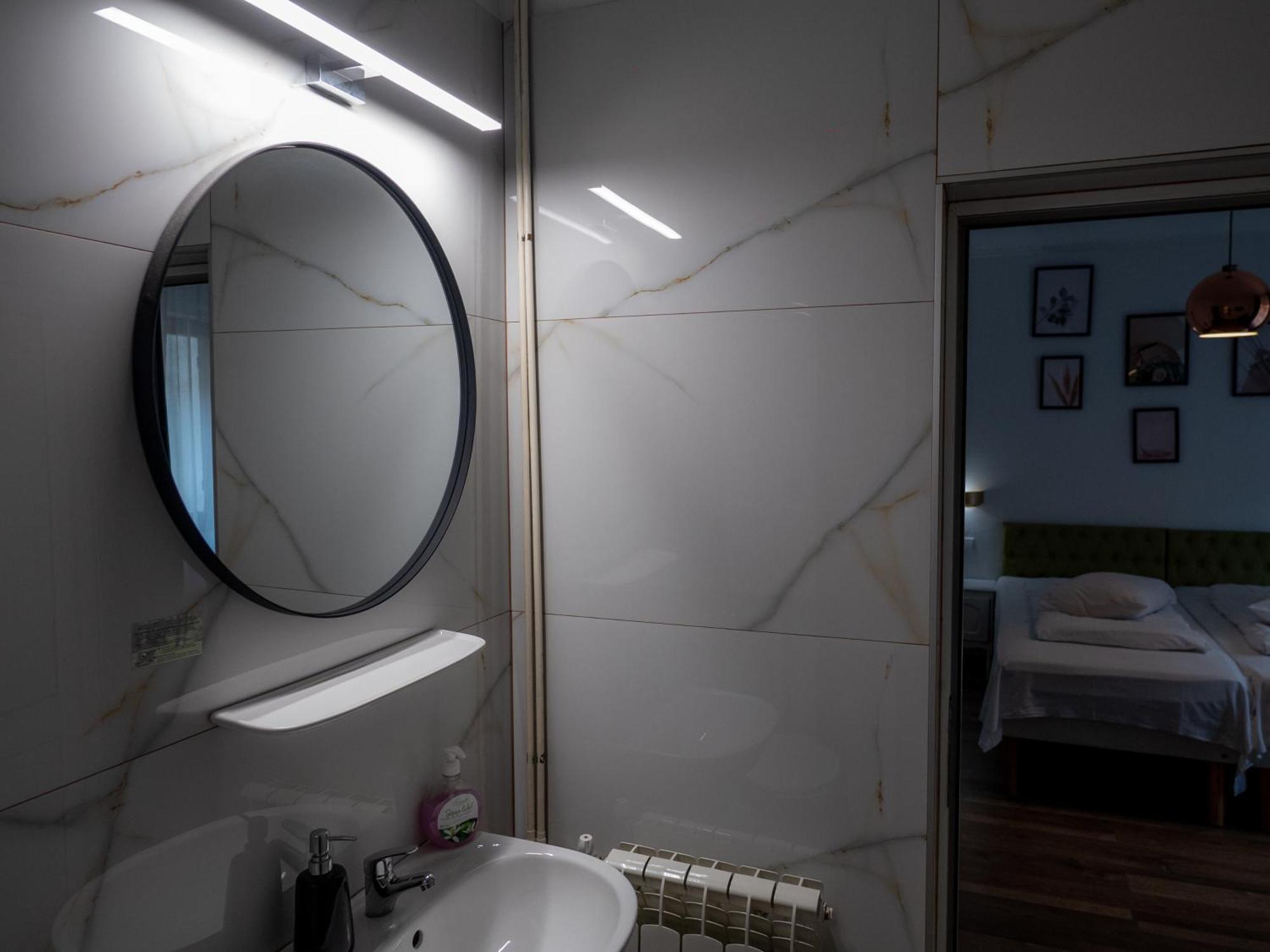 Guesthouse Magic Băile Herculane Extérieur photo